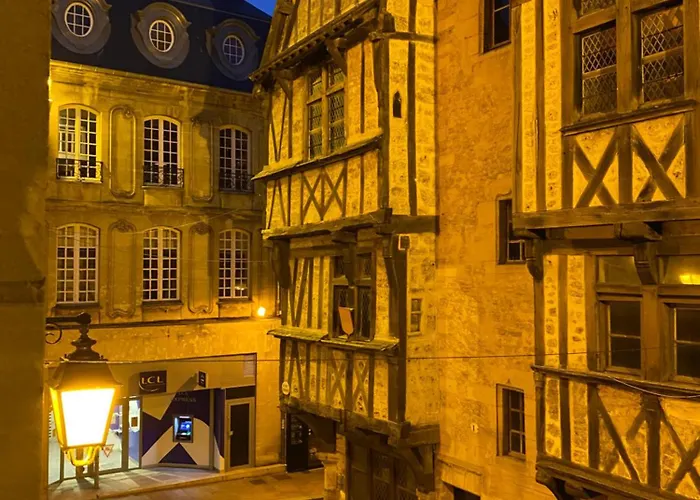 Vakantiehuis La Maison Des Teinturiers Maison De Avec Jardin Bayeux