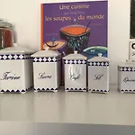 Hébergement de vacances La Maison Des Teinturiers Maison De Avec Jardin *