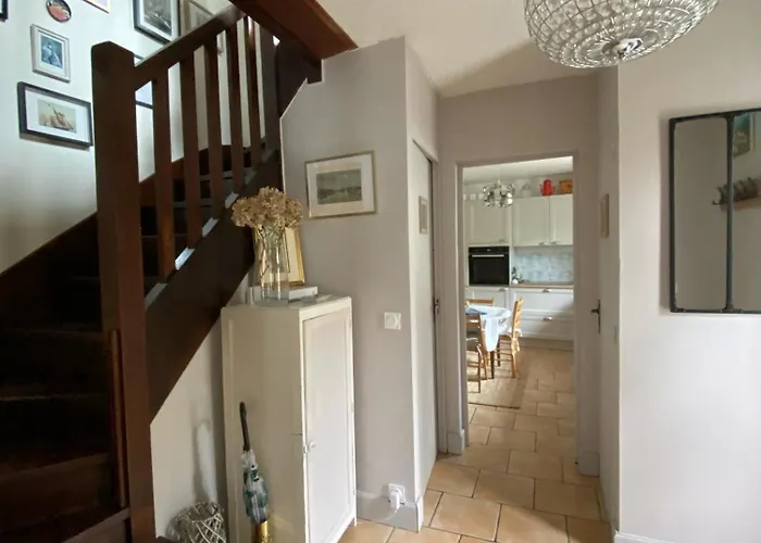 La Maison Des Teinturiers Maison De Avec Jardin *