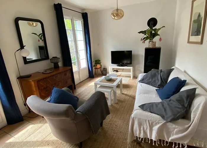 La Maison Des Teinturiers Maison De Avec Jardin באיו