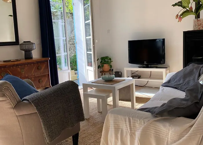 בית נופש La Maison Des Teinturiers Maison De Avec Jardin *